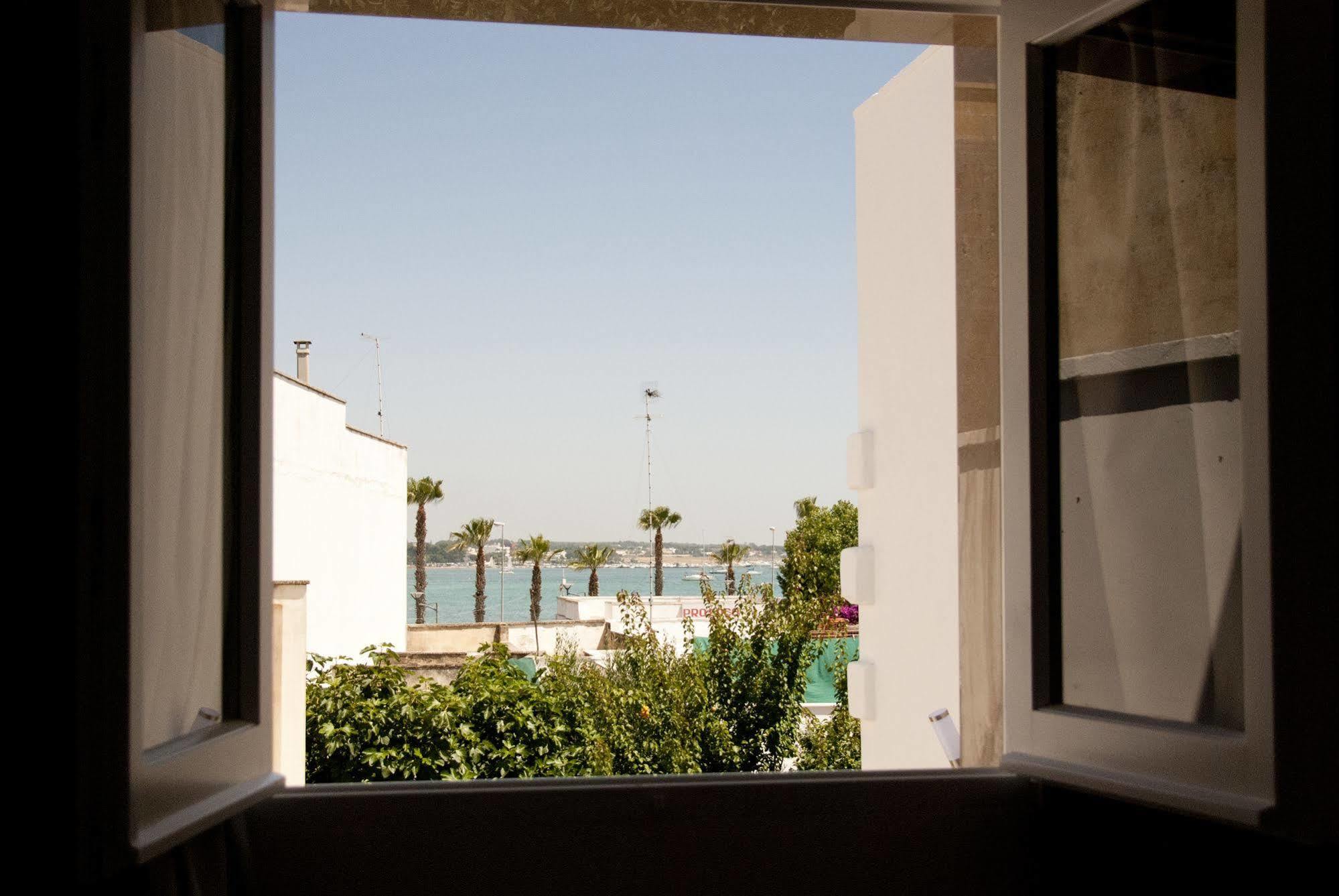 Bed and Breakfast Il Corso Porto Cesareo Exterior foto